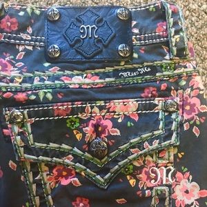 Miss Me floral jeans- brand new with tags!